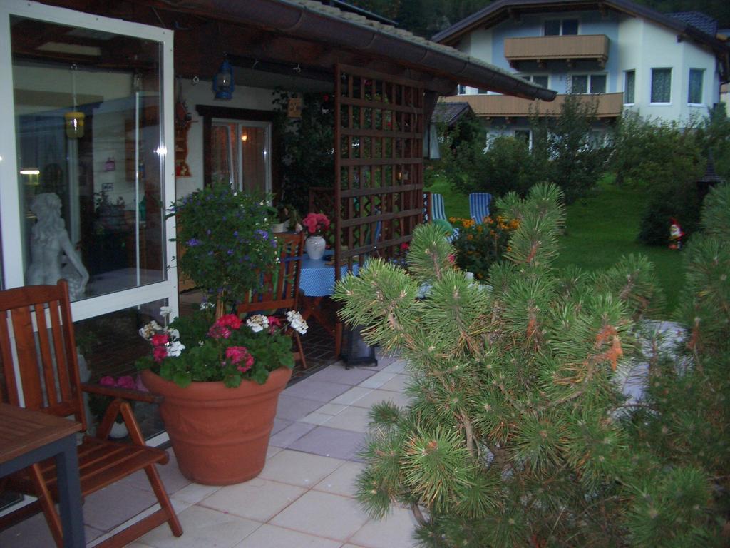 Haus Gruetzner Lägenhet Dorfgastein Exteriör bild