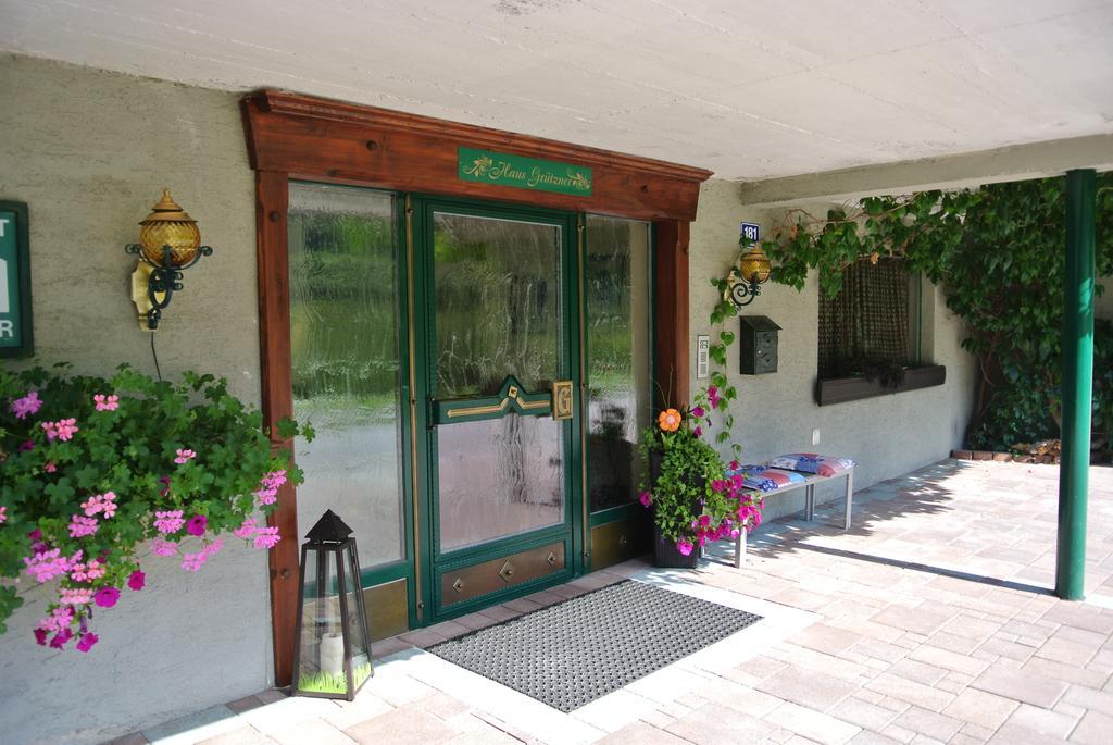Haus Gruetzner Lägenhet Dorfgastein Exteriör bild