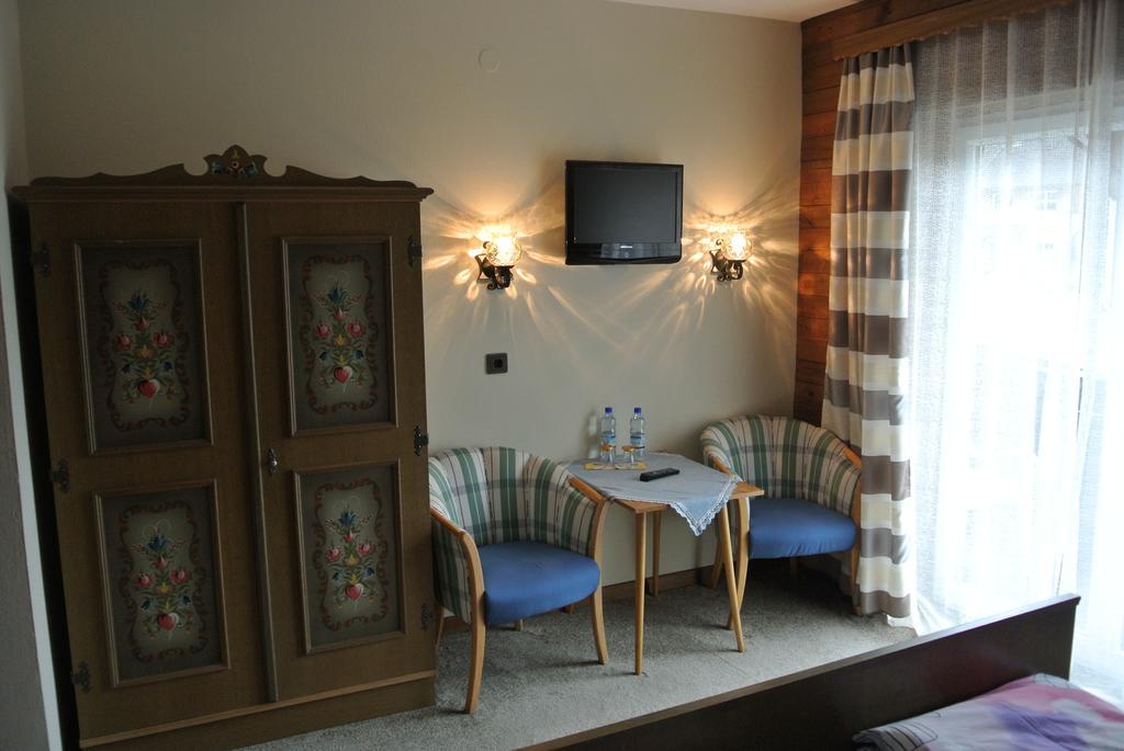 Haus Gruetzner Lägenhet Dorfgastein Exteriör bild